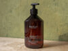 Referenzbild von Jean&Len für den digtalen Akquiseprozess: Abbildung einer Flasche Hand & Body Cleanser Rosmary Ginger - ein Bestseller von Jean&Len